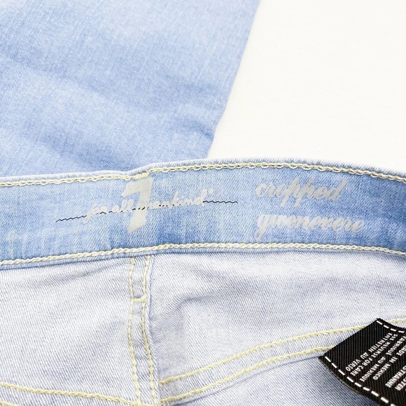 7 For All Mankind Cropped Gwenevere Light Wash Denim Jeans SZ30 - Picture 7 of 9